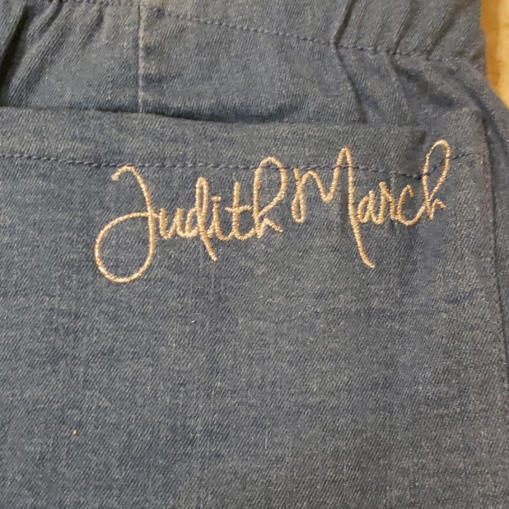 Judith March ❤ - Picture 3 of 4